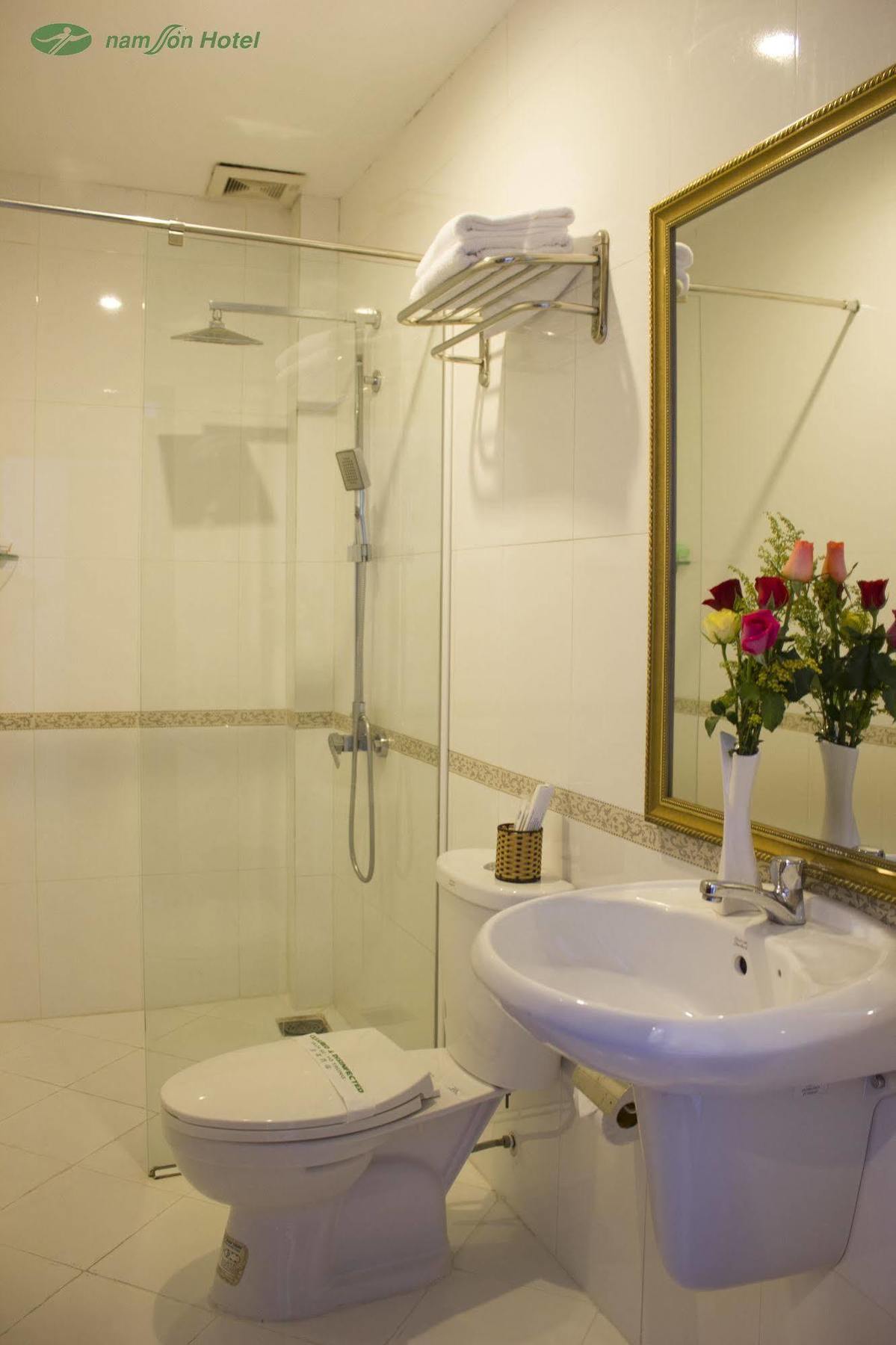 Nam Son Hotel Хошимин Экстерьер фото