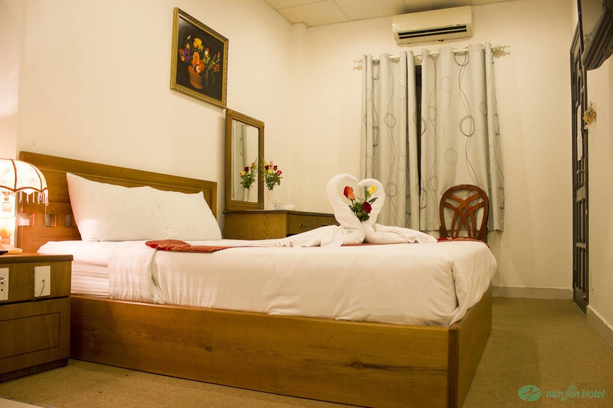 Nam Son Hotel Хошимин Экстерьер фото