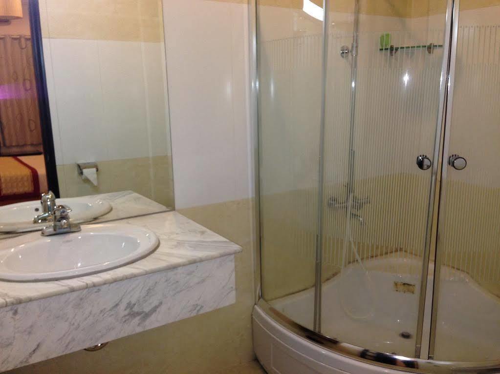 Nam Son Hotel Хошимин Экстерьер фото
